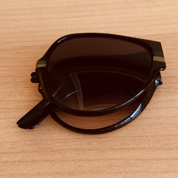 Vintage Racing Design Foldable Aviator Sunglasses - Picture 7 of 7